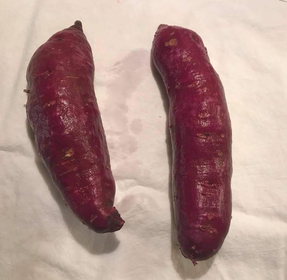 6 Sweet Potato Slips Plants – All Purple – Vining Type- Non GMO & Chemical Free