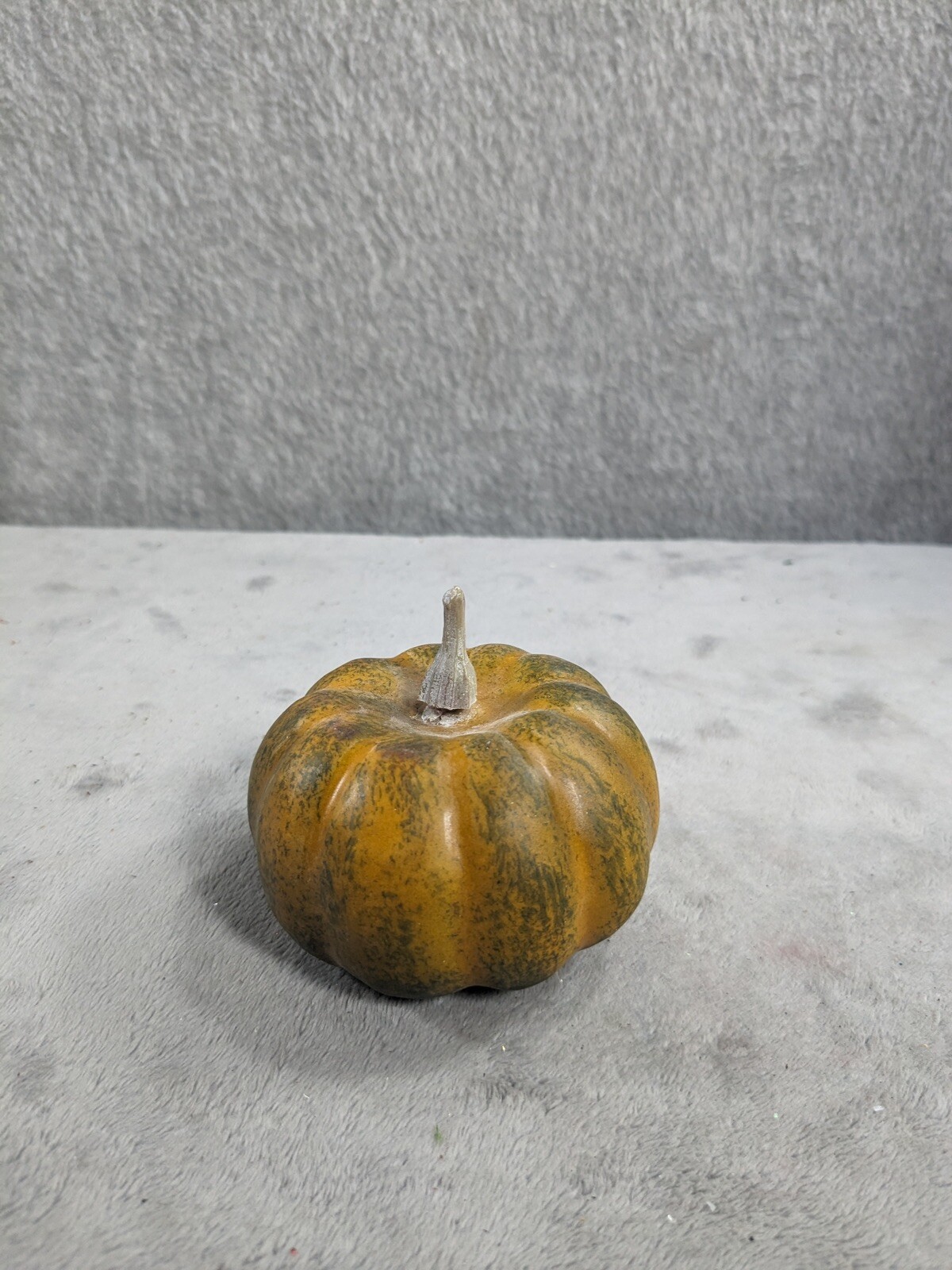 Lot Of 12 Little Foam Pumpkin Miniature Mini Tiny Fall Thanksgiving Props