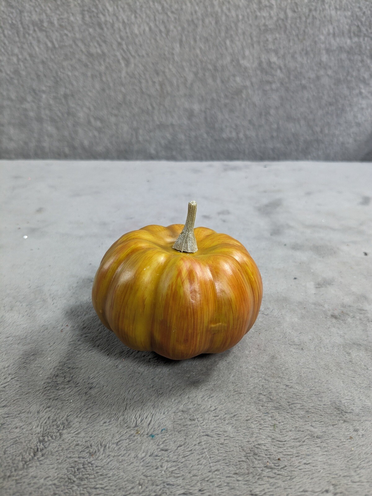 Lot Of 12 Little Foam Pumpkin Miniature Mini Tiny Fall Thanksgiving Props