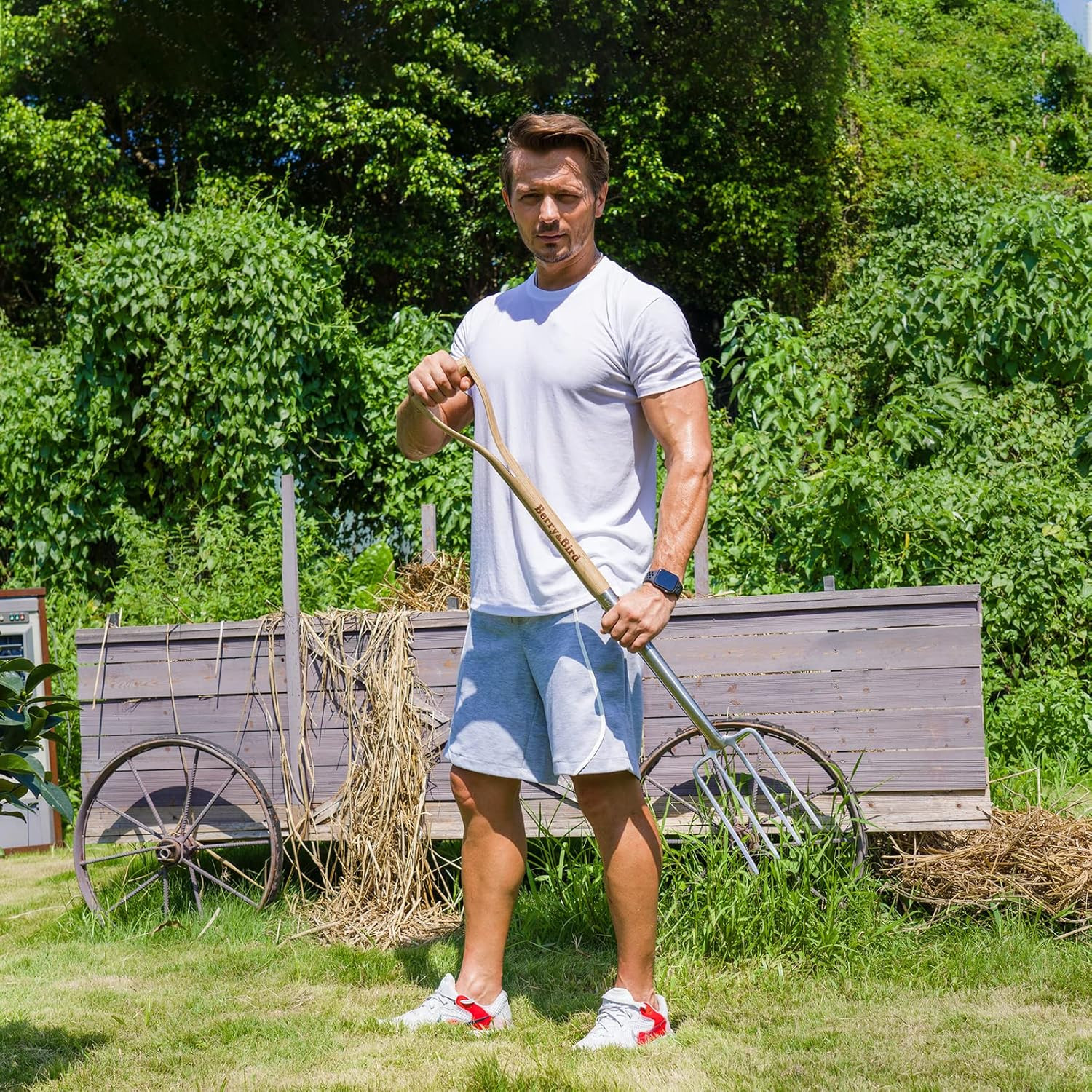 Gardening Digging Fork, 4-Tine Stainless Steel Pitchfork, 43.9″ Heavy Duty Spadi
