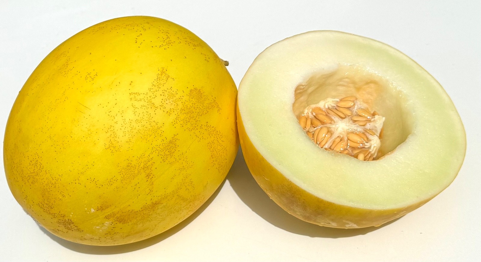 Golden Delicious Honeydew Seeds Very Sweet Non-GMO from California 20 Seeds