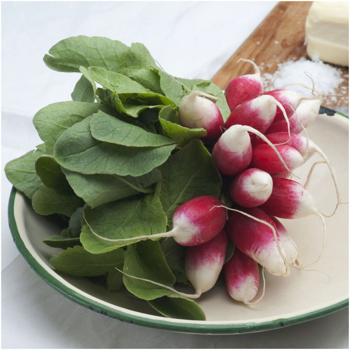 French Breakfast Radish Seeds For Planting (Raphanus sativus)