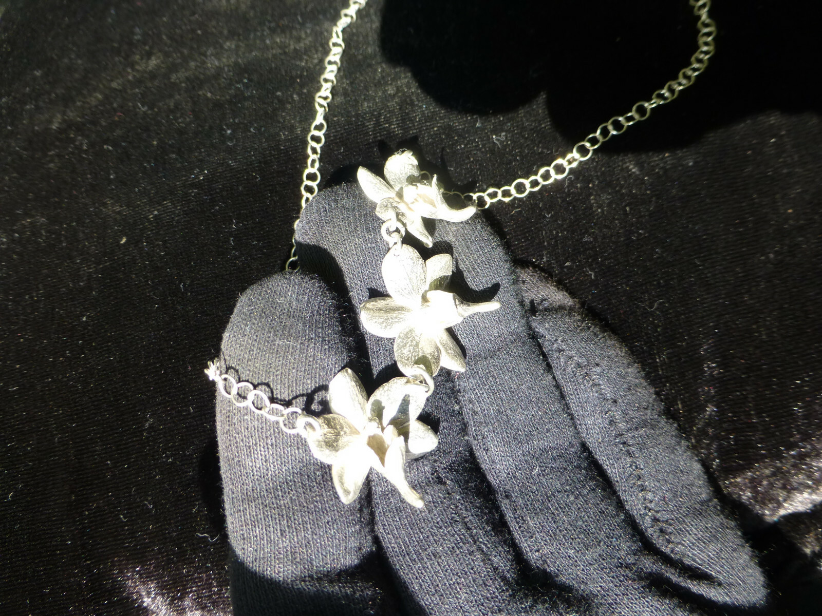 Phalaenopsis Phal Moth Orchid Flowers 925 Sterling Silver Necklace & Chain 18″