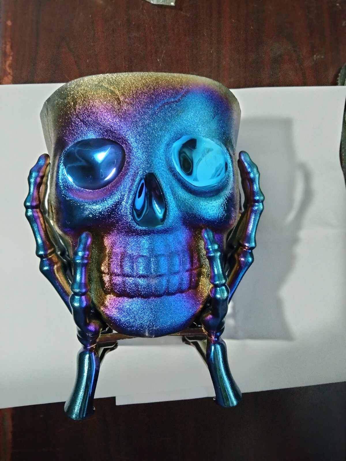 SKULL PLANTER PURPLE, GOLD, BLUE, GREEN, YELLOW HUED PRISM. 6X6X7 APPROX- NEW #2