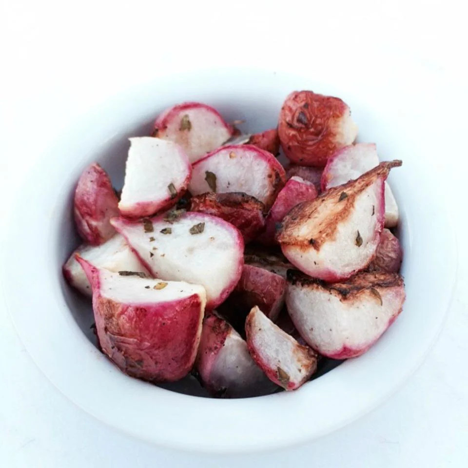 Lady Slipper Radish Seeds | Raphanus sativus Radishes Red Pink Daikon Seed 2024