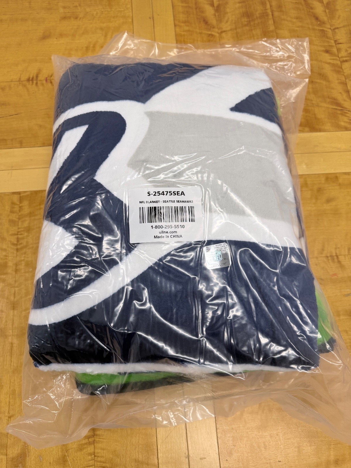 Seattle Seahawks NFL Blanket 60×80 Navy Blue Green White New