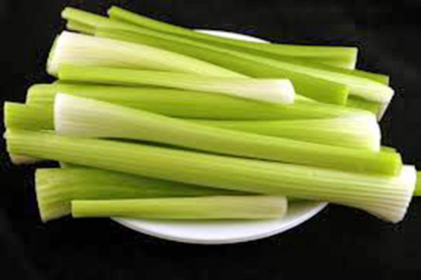 CELERY SEED, UTAH TALL, 25+ SEEDS, HEIRLOOM, NON GMO, CELERY SEEDS
